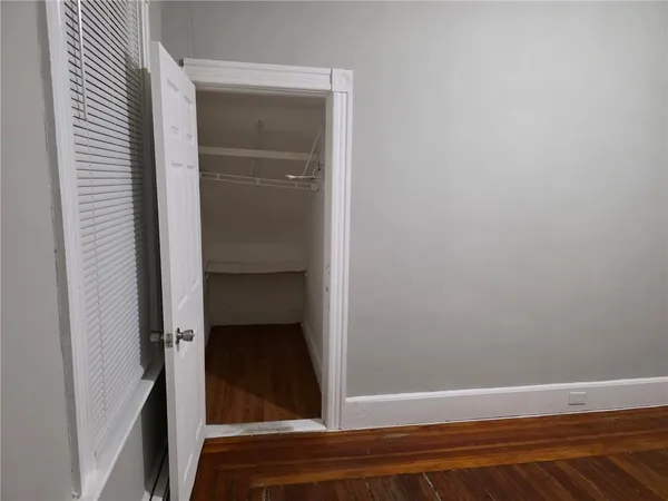 $2,000 | 108 Lenox Avenue, Unit 1, Providence, RI 02907