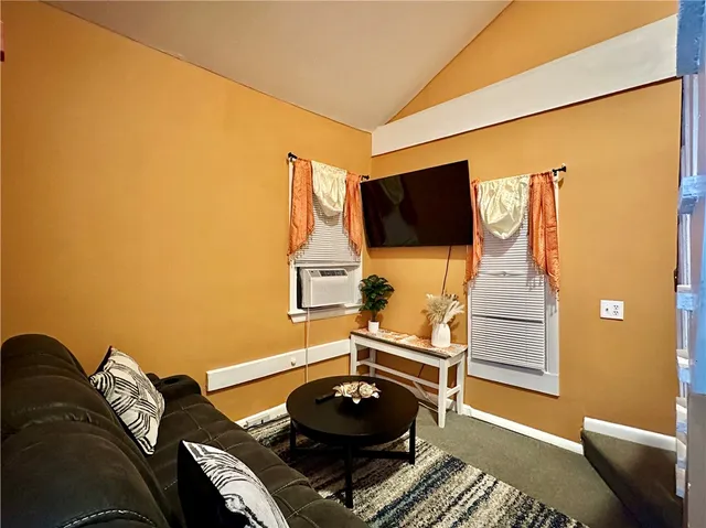 $2,200 | 800 Oakland Beach Avenue, Unit A, Warwick, RI 02889