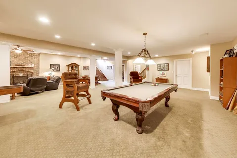 $1,100,000 | 31 Prairie Lane, Wayne, IL 60184