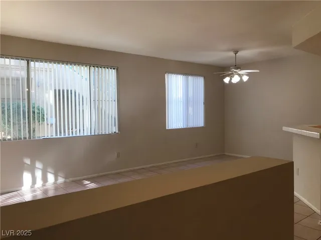 $1,500 | 5155 West Tropicana Avenue, Unit 1155, Las Vegas, NV 89103