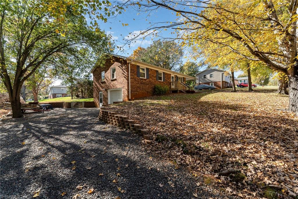 402 Whitney Road Mocksville, NC 27028 - Photo 16 of 23 Gallery Image 16