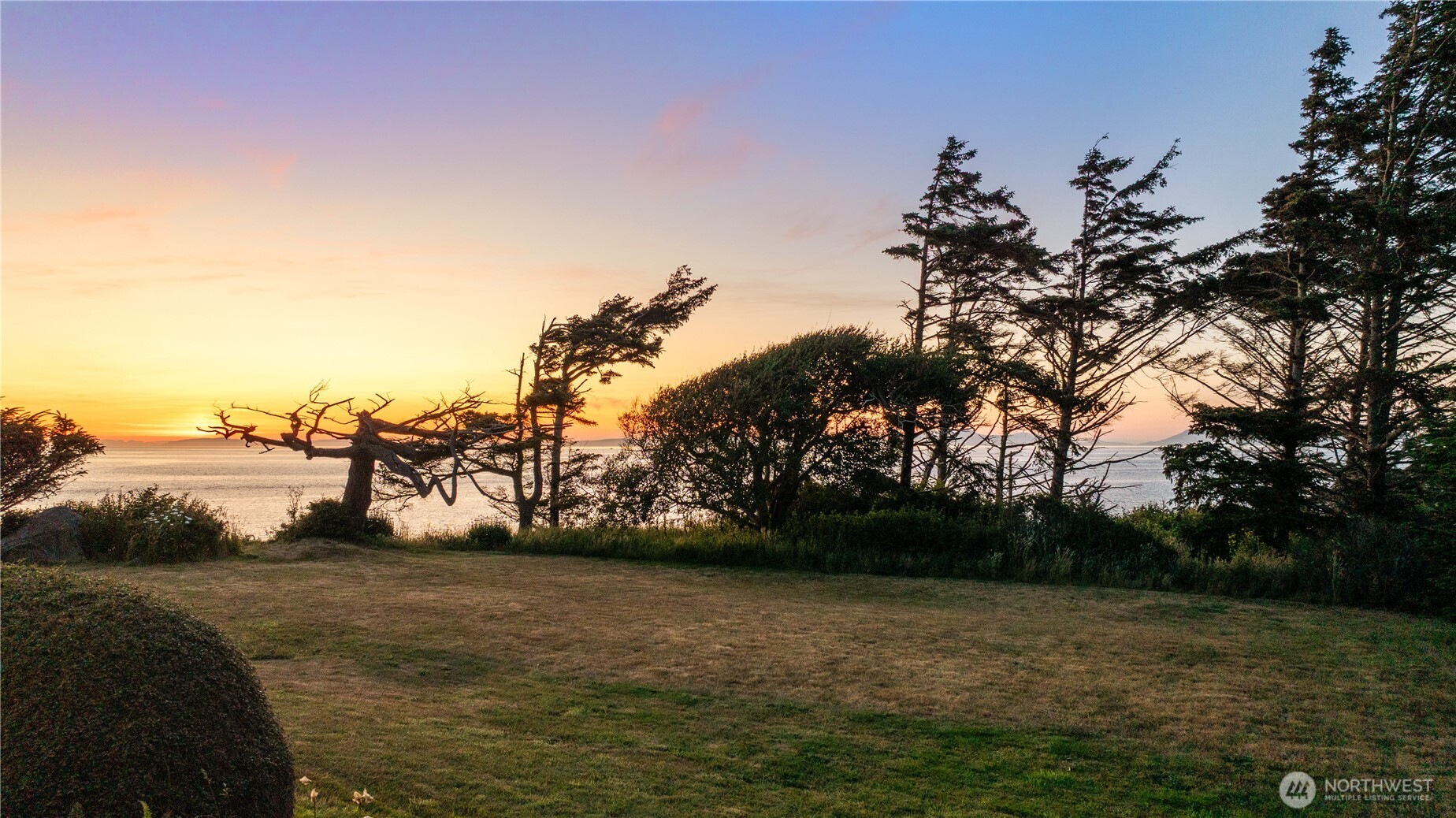 2377 West Beach Road Oak Harbor, WA 98277 - Photo 39 of 40 Gallery Image 39