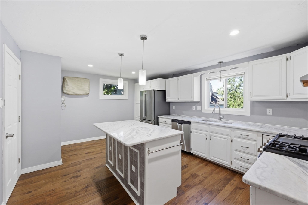 57 May Street Worcester, MA 01610 - Photo 18 of 42