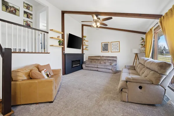 $335,000 | N1322 Greenwood Road, Greenville, WI 54942