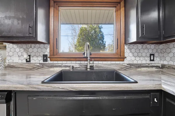 $335,000 | N1322 Greenwood Road, Greenville, WI 54942