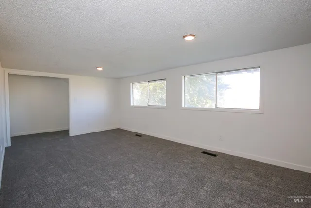 $485,000 | 1817 Laurel Drive, Ontario, OR 97914