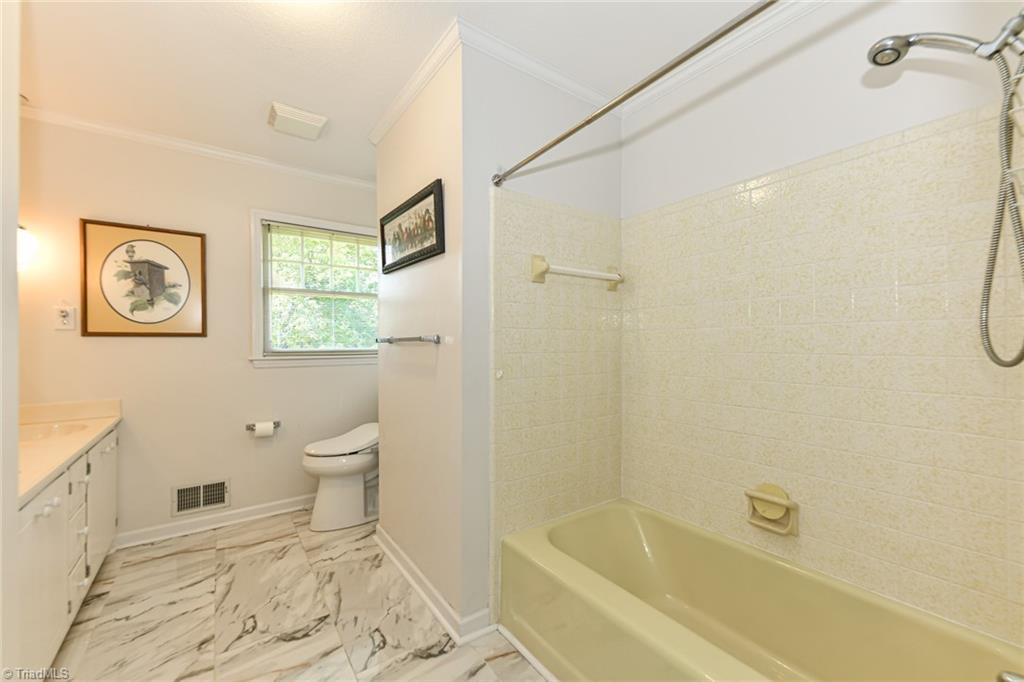 7115 Rockledge Road Whitsett, NC 27377 - Photo 15 of 49