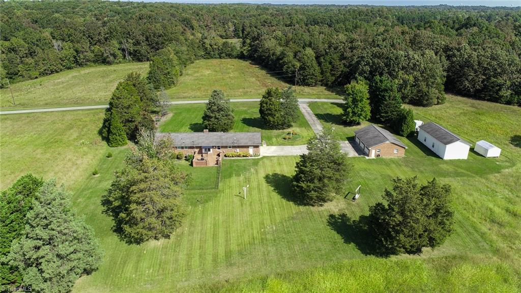 7115 Rockledge Road Whitsett, NC 27377 - Photo 41 of 49