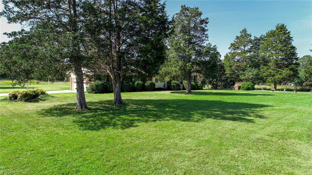 7115 Rockledge Road Whitsett, NC 27377 - Photo 48 of 49