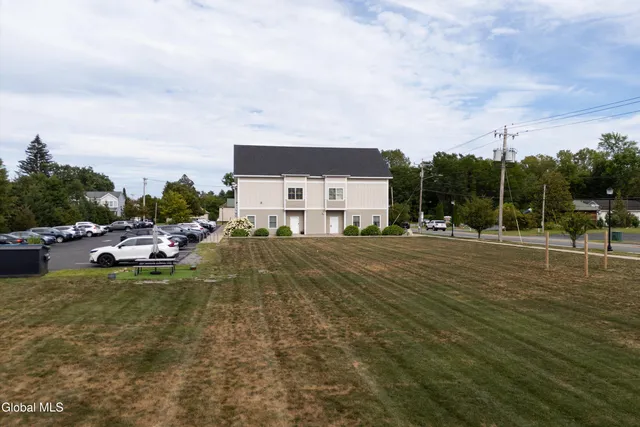 $1,000,000 | 237 Washington Street, Saratoga Springs, NY 12866