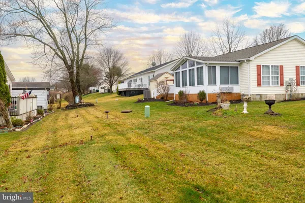 $139,900 | 359 Woodstream Way, North Wales, PA 19454