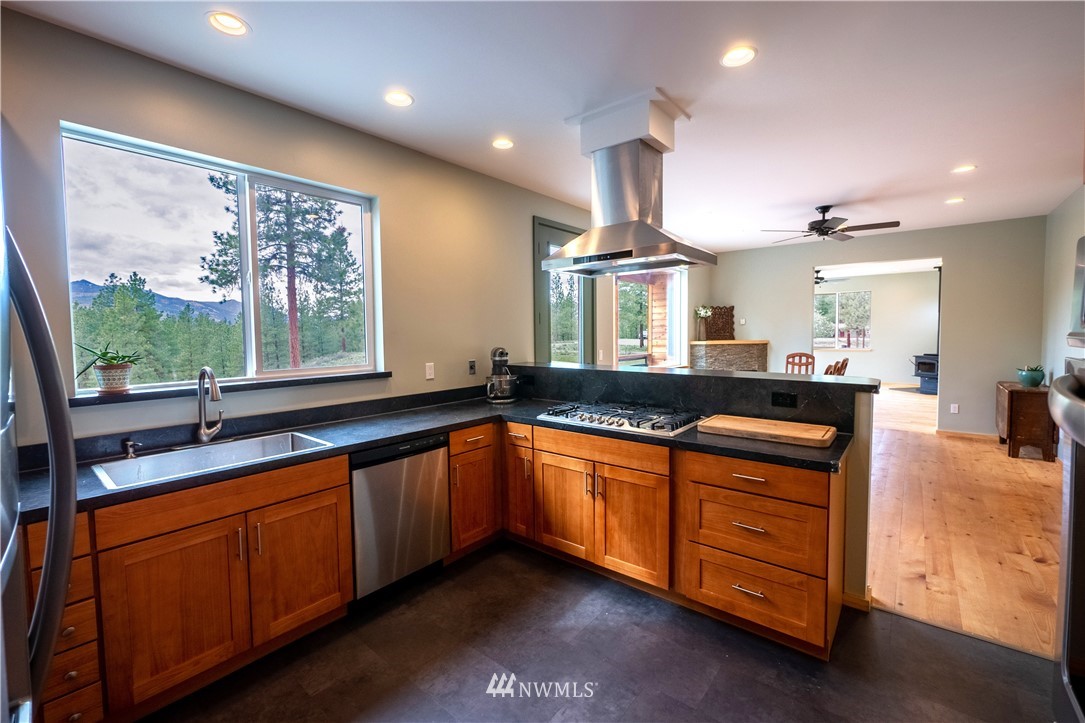 22 Palomino Road South Winthrop, WA 98862 - Photo 12 of 40 Gallery Image 12