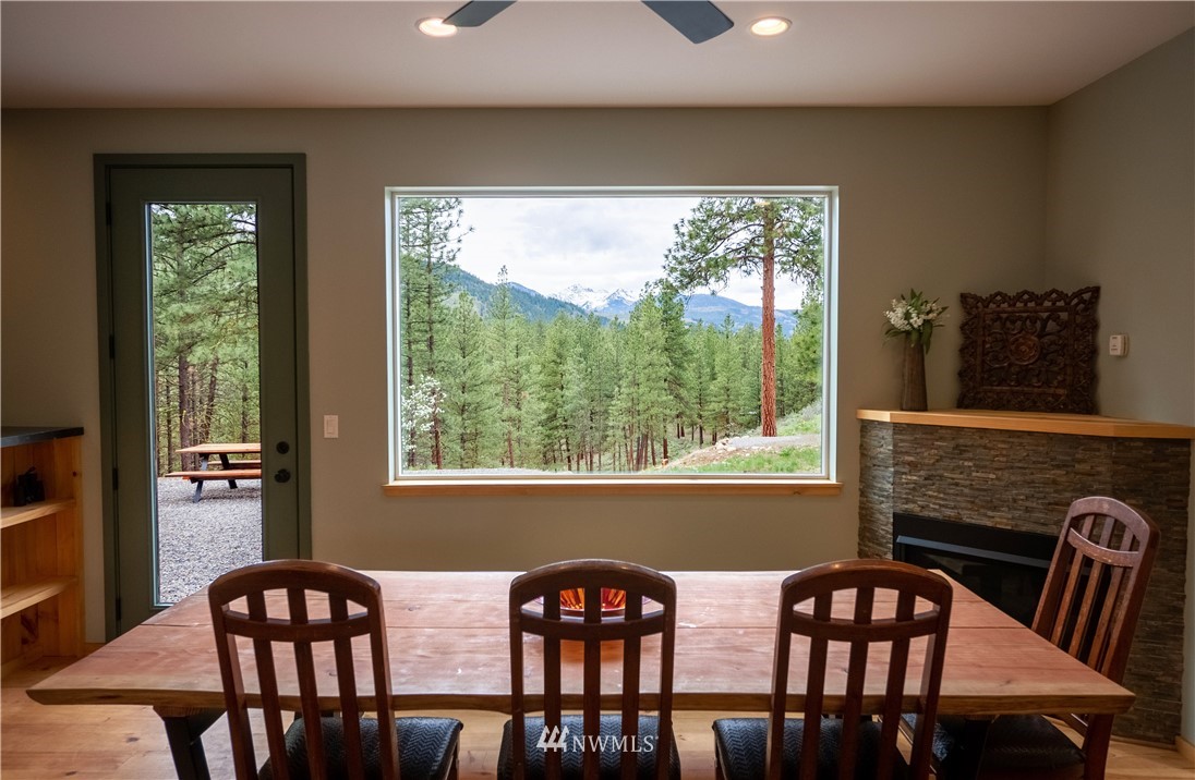 22 Palomino Road South Winthrop, WA 98862 - Photo 5 of 40 Gallery Image 5