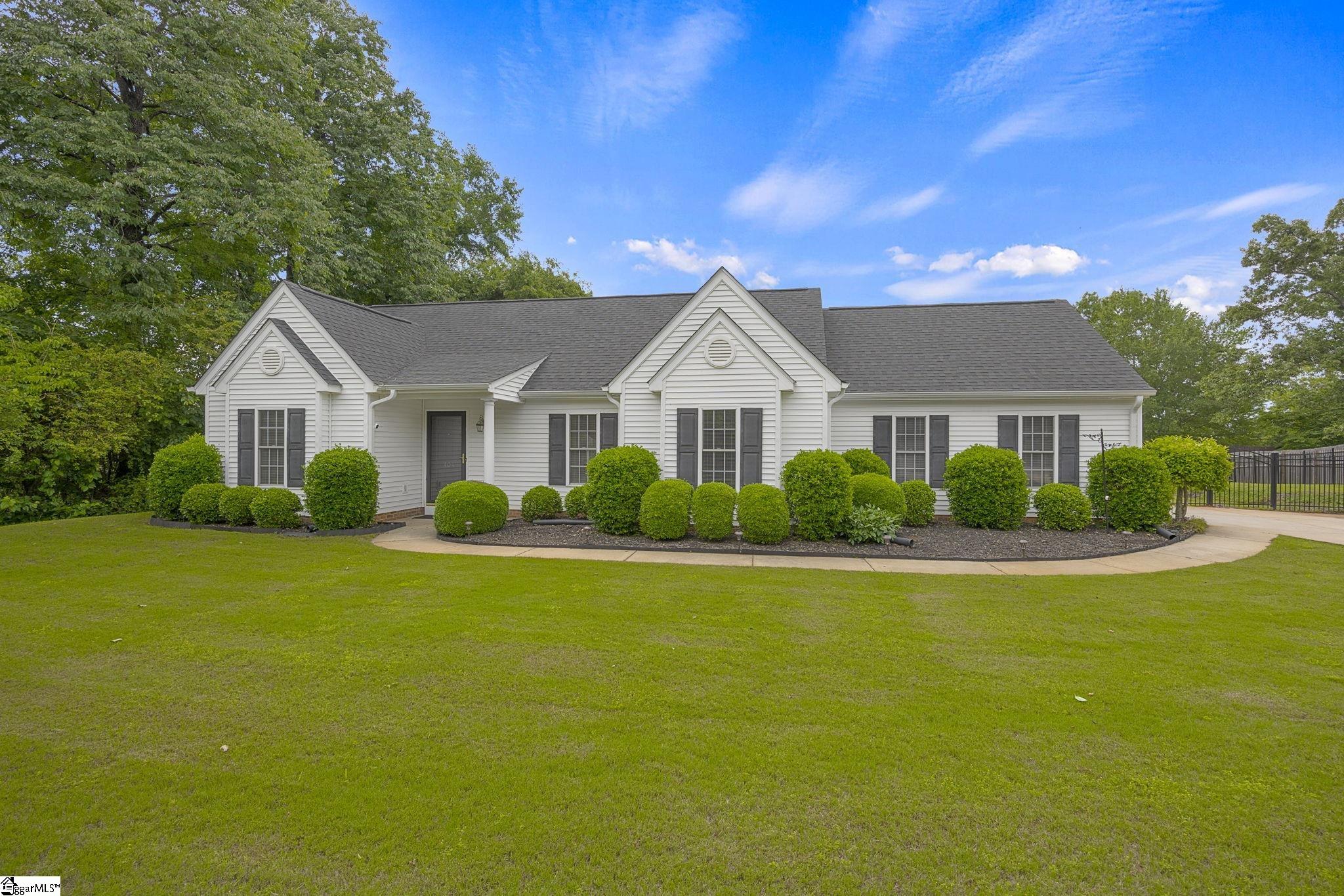 104 Fox Lane Pickens, SC 29671 - Photo 2 of 37