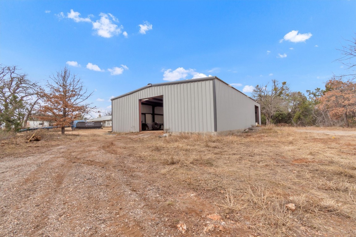 501 County Road 176 Georgetown, TX 78628 - Photo 23 of 33 a view of a backyard of a house
