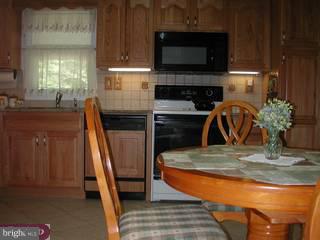 17 Rock Ridge Road Upper Black Eddy, PA 18972 - Photo 4 of 5 Gallery Image 4