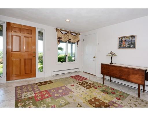 29 Chattanooga Road Ipswich, MA 01938 - Photo 13 of 41 a living room with furniture and a window