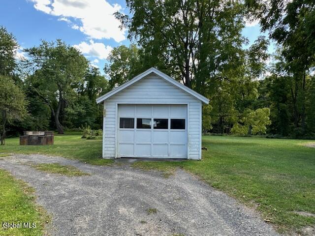 704 Bridge Street Bethlehem, NY 12158 - Photo 25 of 37 IMG_4787