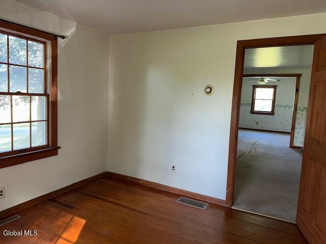 704 Bridge Street Bethlehem, NY 12158 - Photo 9 of 37 IMG_4814