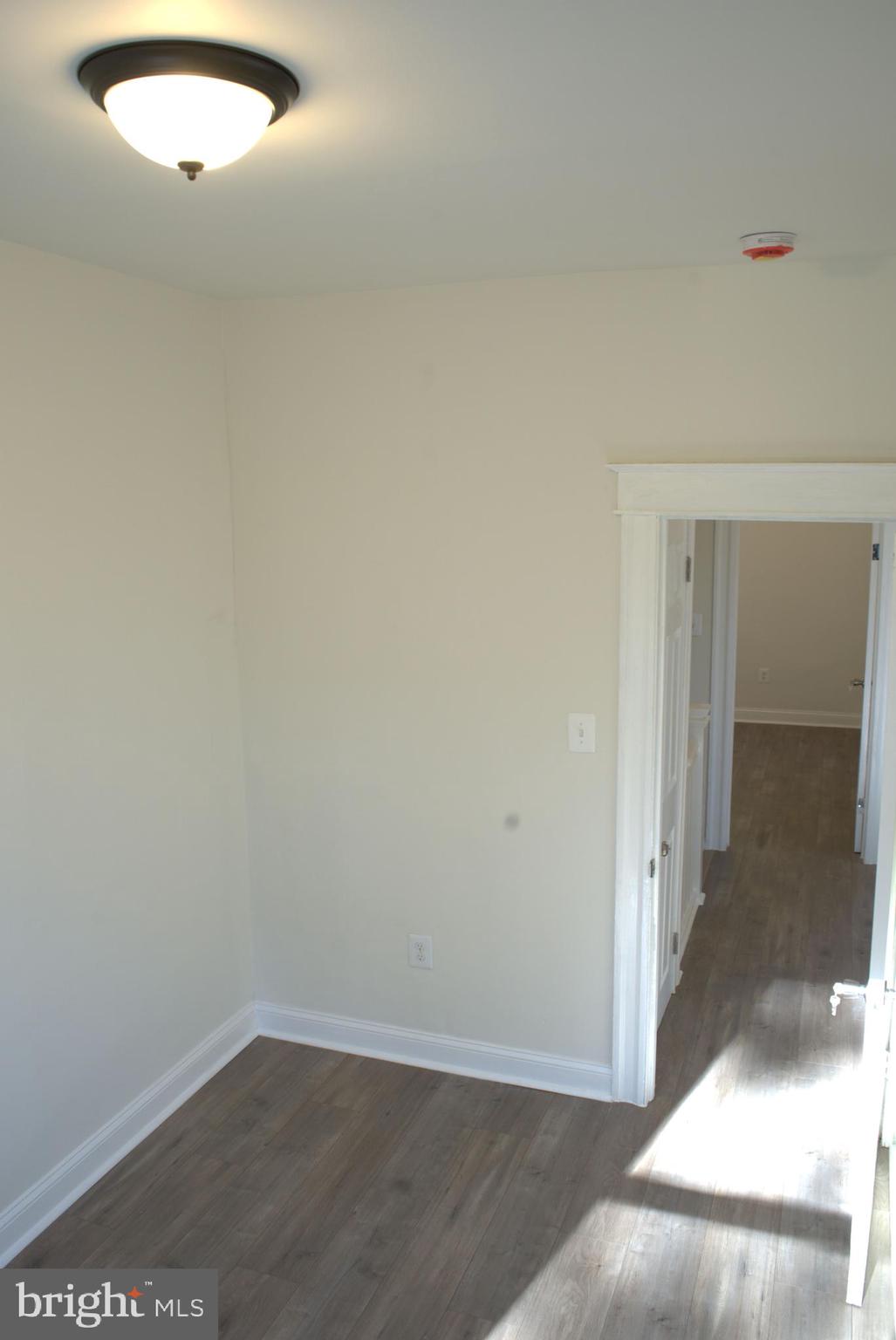 117 South Wickham Road Baltimore, MD 21229 - Photo 93 of 121 Bedroom4e