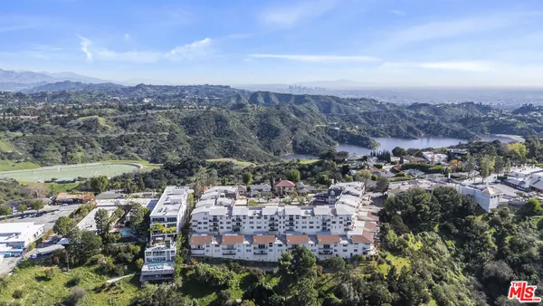 a view of a city
