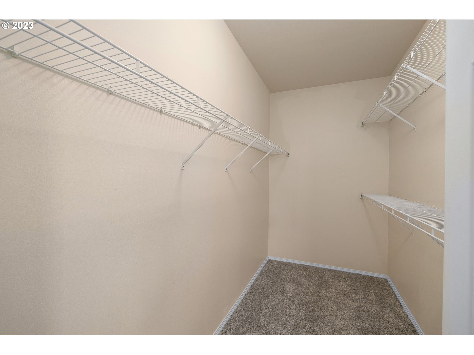 1110 Northeast 63rd Way, Unit 2009 Hillsboro, OR 97124 - Photo 19 of 31