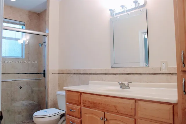 $5,200 | 11151 Minneapolis Drive, Cooper City, FL 33026