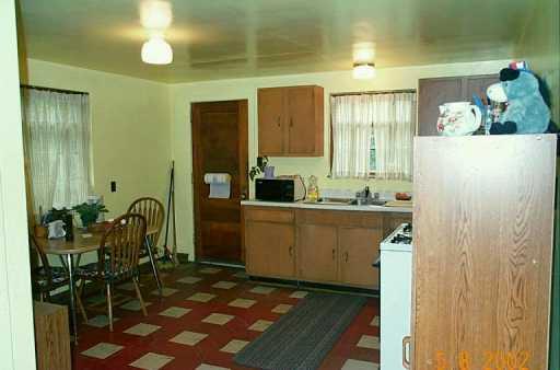 247 Center Road Monroeville, PA 15146 - Photo 3 of 6 Gallery Image 3