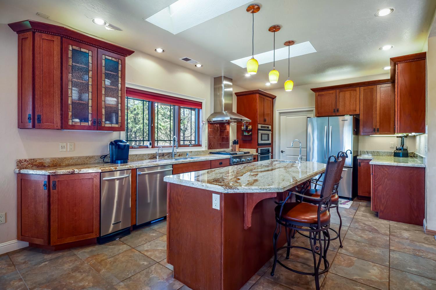 5603 Gold Mountain Road Mountain Ranch, CA 95246 - Photo 16 of 78