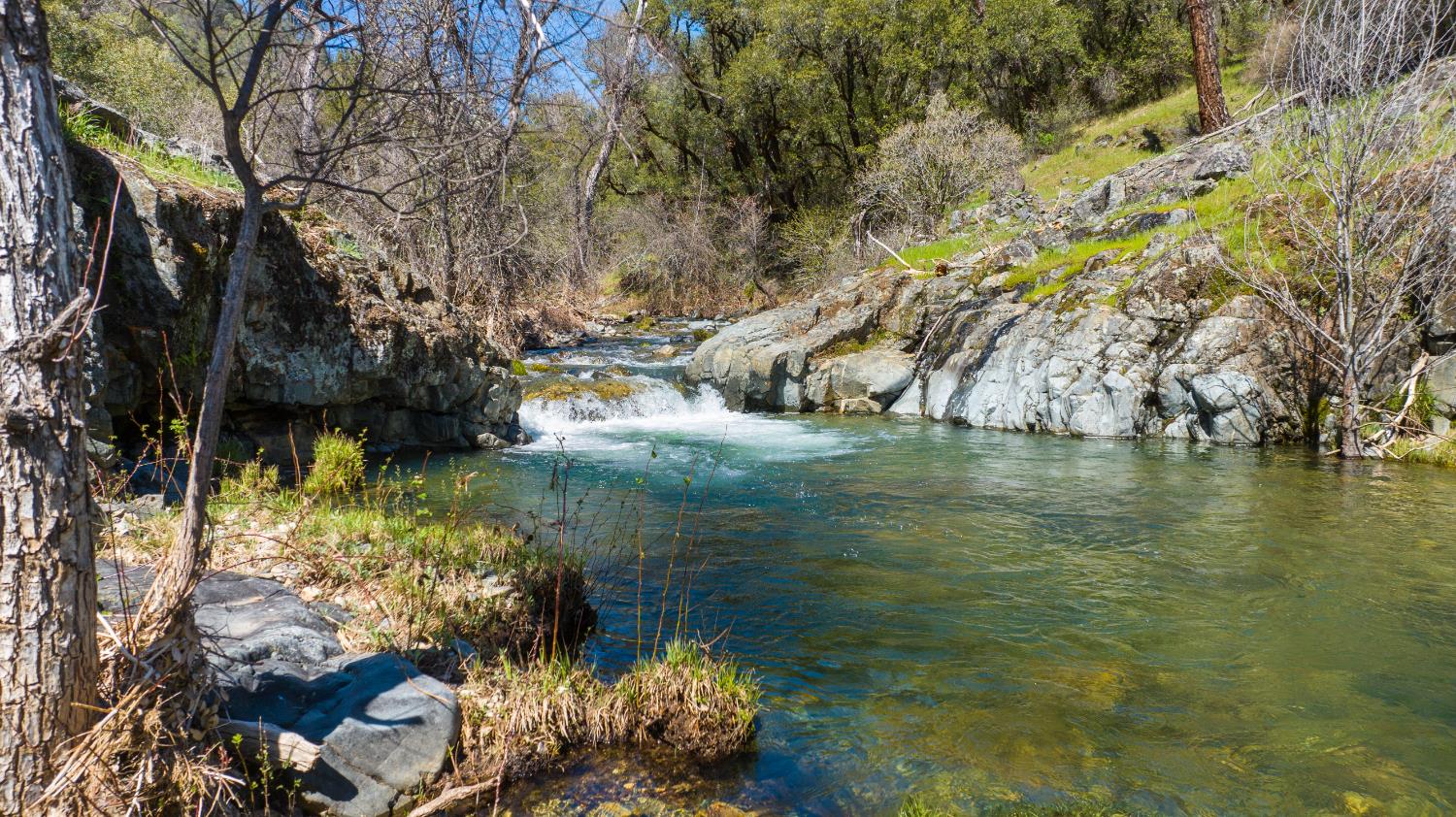 5603 Gold Mountain Road Mountain Ranch, CA 95246 - Photo 53 of 78 a view of lake