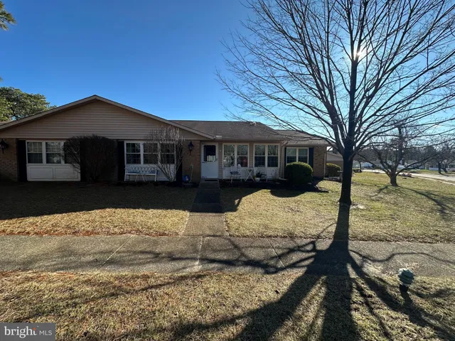 $249,900 | 83 B Cambridge Circle, Manchester Township, NJ 08759