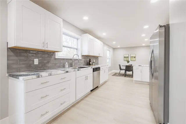 $374,900 | 36 Round Hill Road, Henrietta, NY 14467