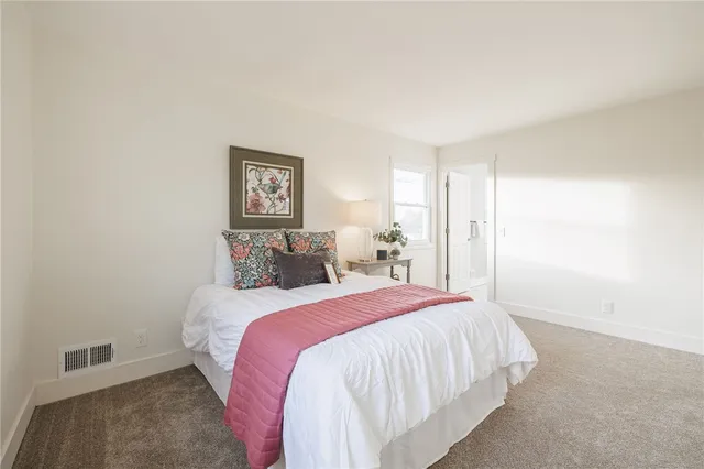 $374,900 | 36 Round Hill Road, Henrietta, NY 14467