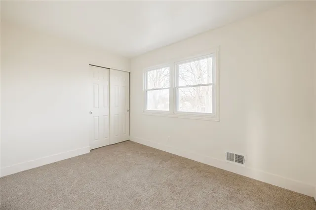 $374,900 | 36 Round Hill Road, Henrietta, NY 14467