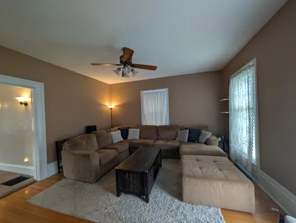 $249,999 | 301 West Washington Street, Greenville, MI 48838