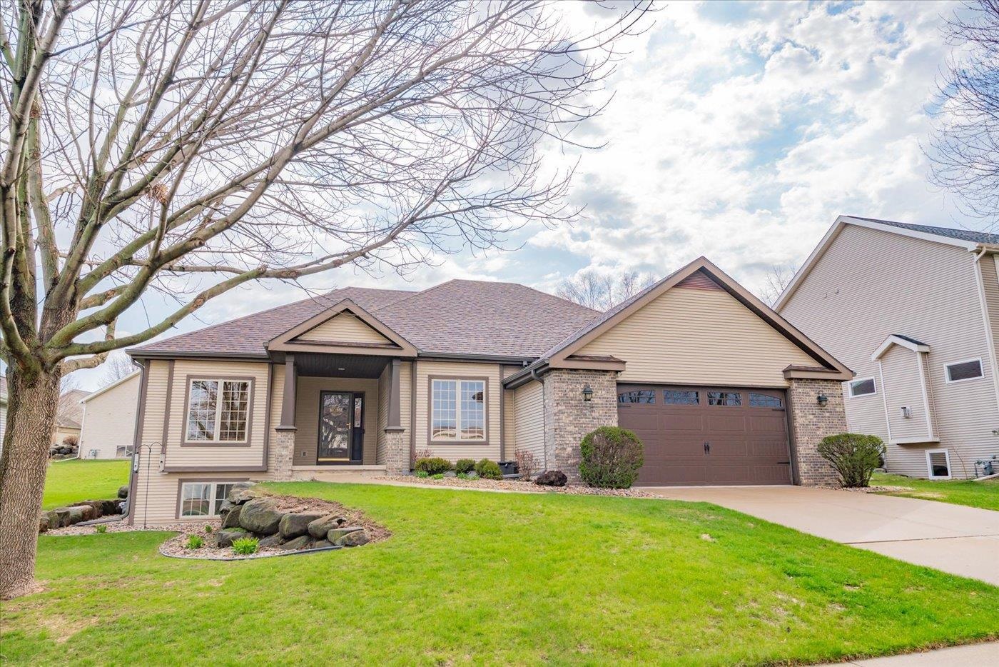 913 Eagle Crest Drive Madison, WI 53704 - Photo 1 of 1