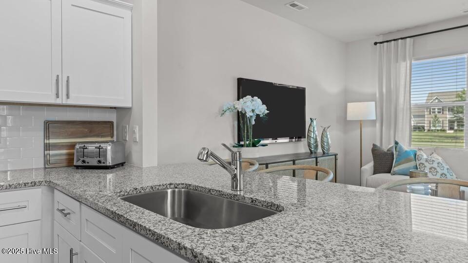 2049 Clock Road New Bern, NC 28562 - Photo 7 of 36