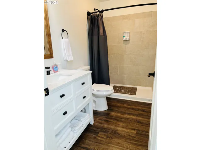 $525,000 | 4570 Heceta Street, Florence, OR 97439