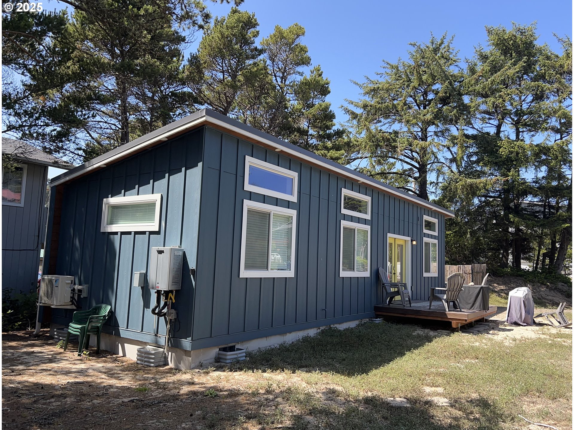 4570 Heceta Street Florence, OR 97439 - Photo 4 of 36