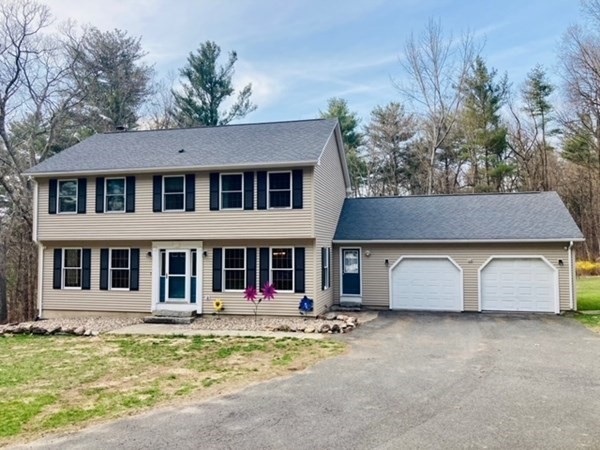 68 Rondeau Street Palmer, MA 01069 - Photo 1 of 26 Gallery Image 1