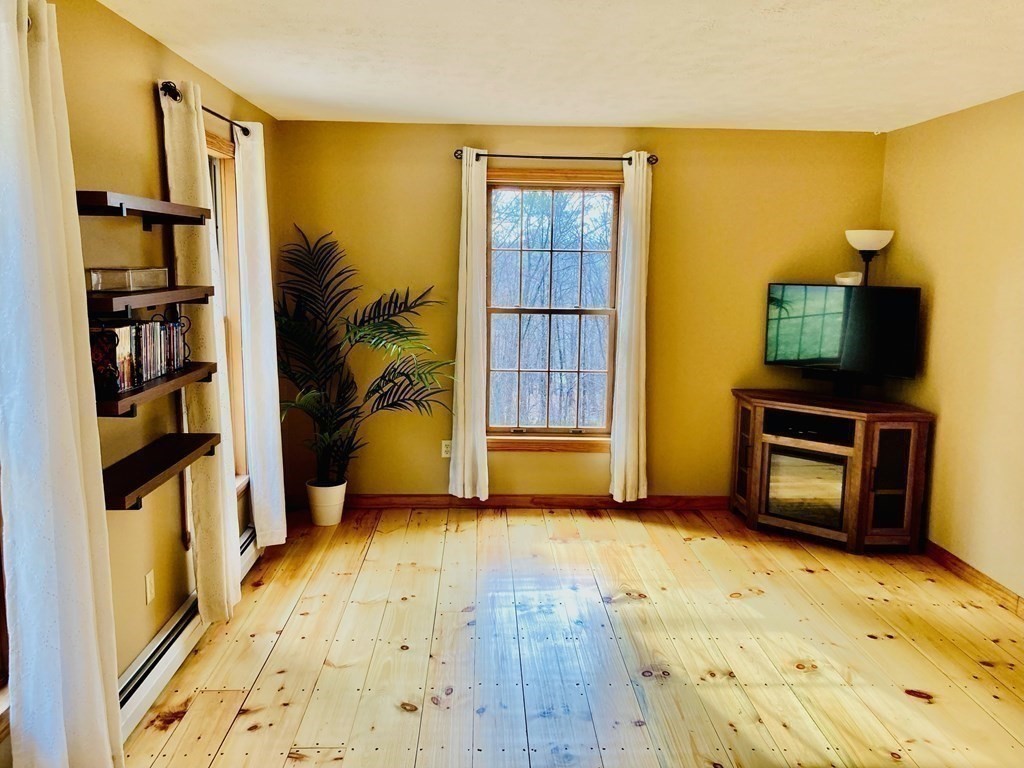 68 Rondeau Street Palmer, MA 01069 - Photo 21 of 26 Gallery Image 21