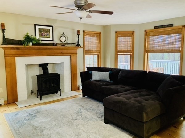 68 Rondeau Street Palmer, MA 01069 - Photo 9 of 26 Gallery Image 9