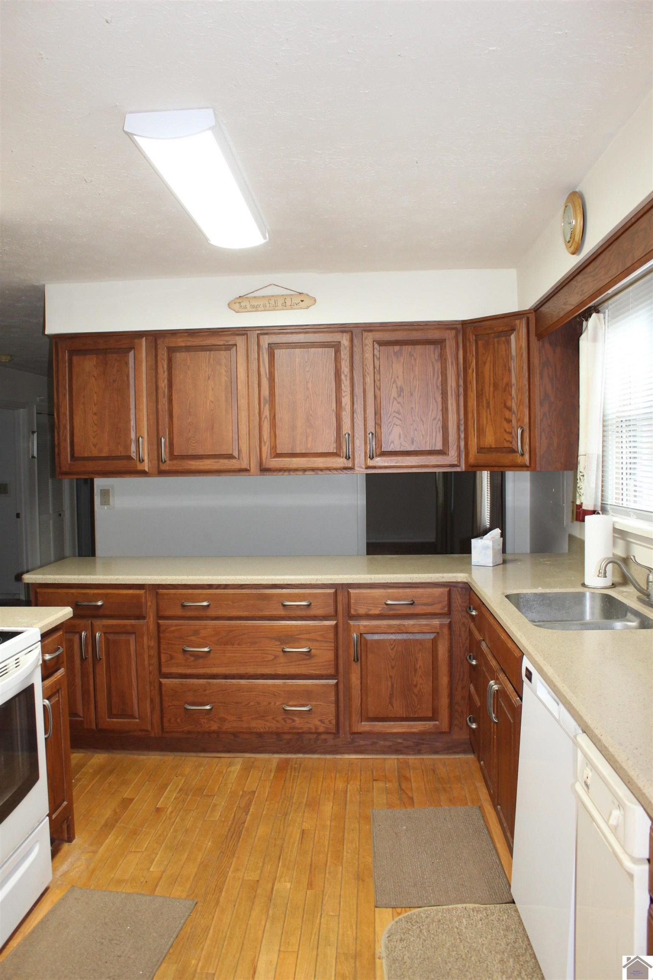 2915 Mayfield Road Paducah, KY 42003 - Photo 17 of 39 Kitchen