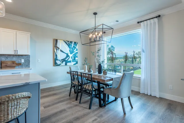 $615,000 | 20219 Solomon Peak Drive, Anderson, CA 96007