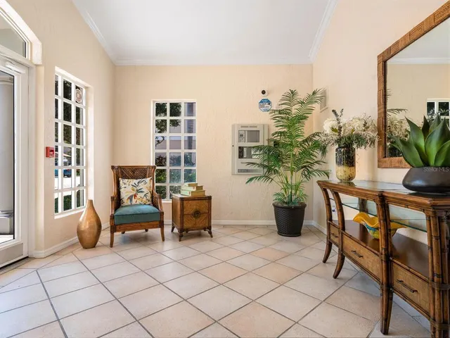 $675,000 | 5420 Eagles Point Circle, Unit 106, Sarasota, FL 34231