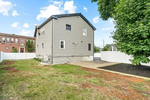 $899,000 | 100 Emerald Street, Malden, MA 02148