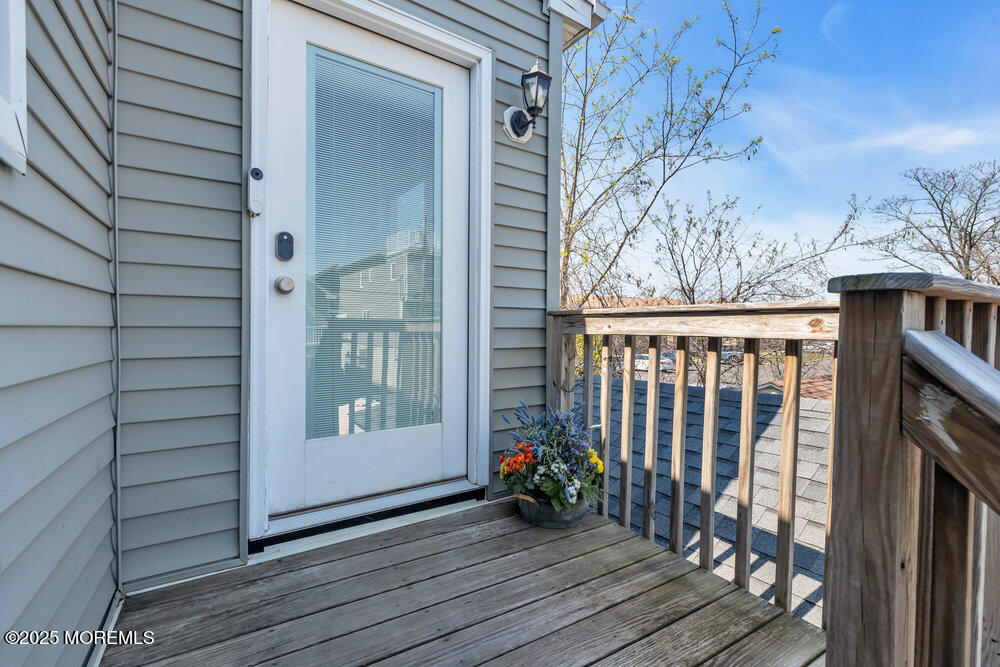 19 Gravelly Point Road Highlands, NJ 07732 - Photo 29 of 44 a view of a house with a balcony