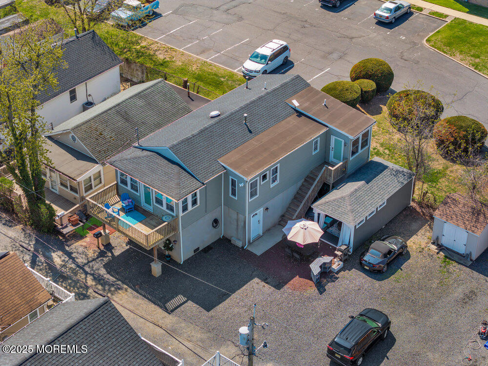 19 Gravelly Point Road Highlands, NJ 07732 - Photo 42 of 44 an aerial view of a house with a floor