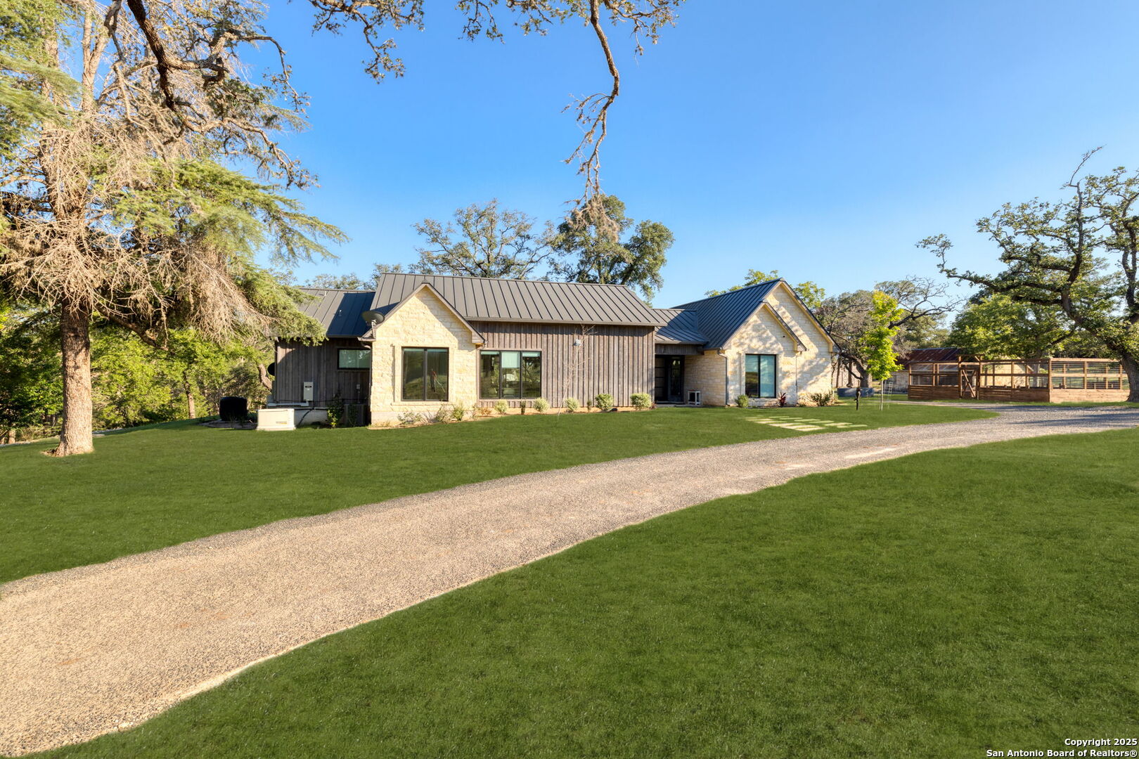 1146 Sisterdale Road Boerne, TX 78006 - Photo 5 of 94