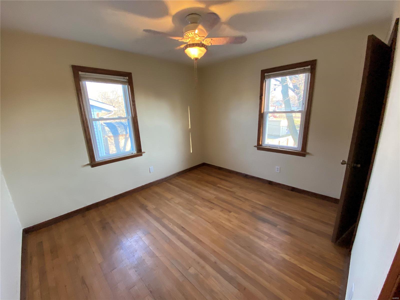 210 Koenigsmark Avenue Waterloo, IL 62298 - Photo 19 of 38
